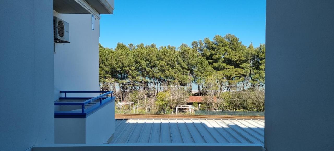 Hotel Mare Blu -- Boutique Pineto Bagian luar foto