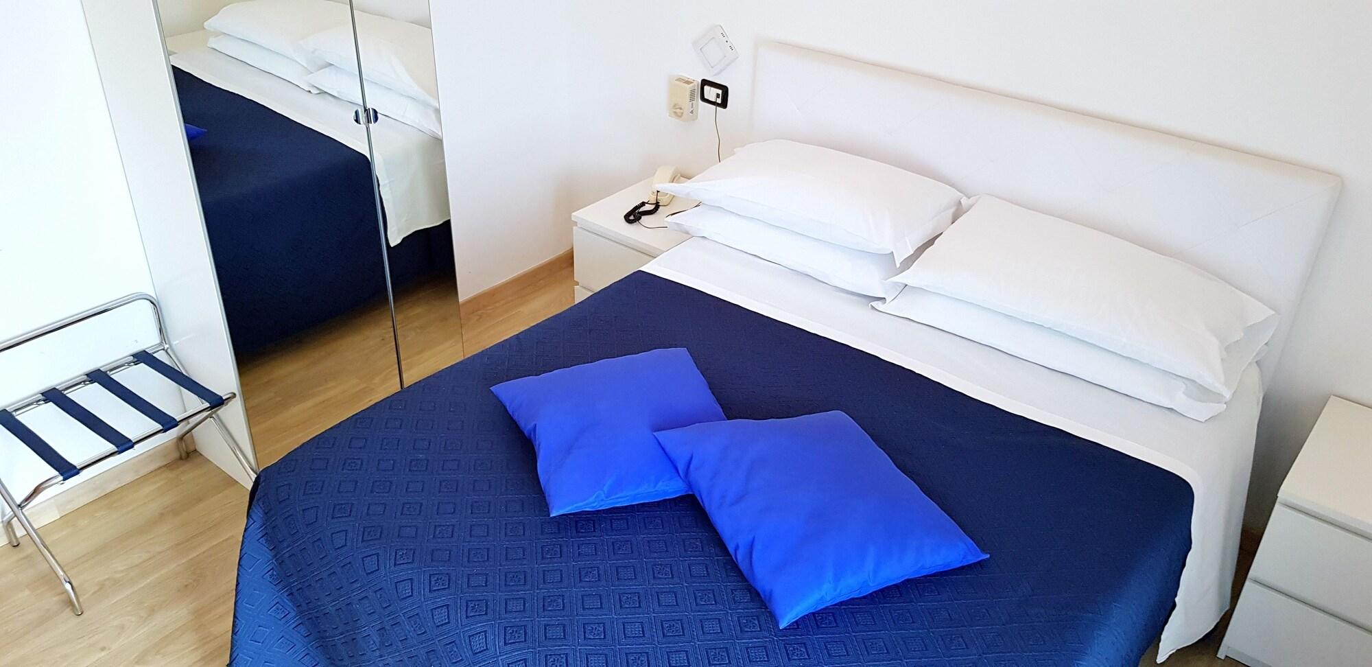Hotel Mare Blu -- Boutique Pineto Bagian luar foto