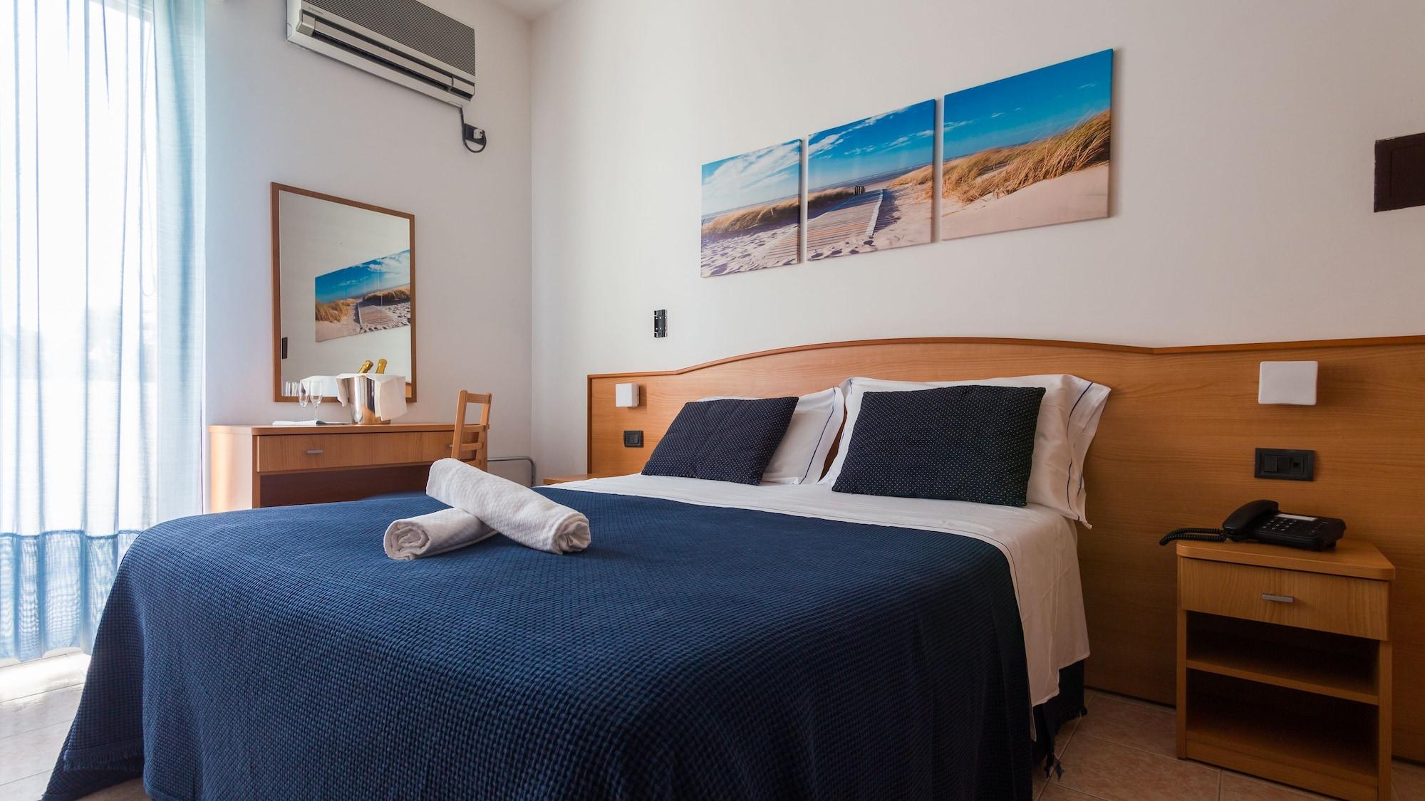 Hotel Mare Blu -- Boutique Pineto Bagian luar foto
