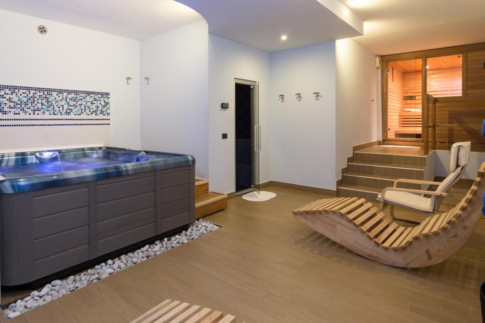 Hotel Mare Blu -- Boutique Pineto Bagian luar foto
